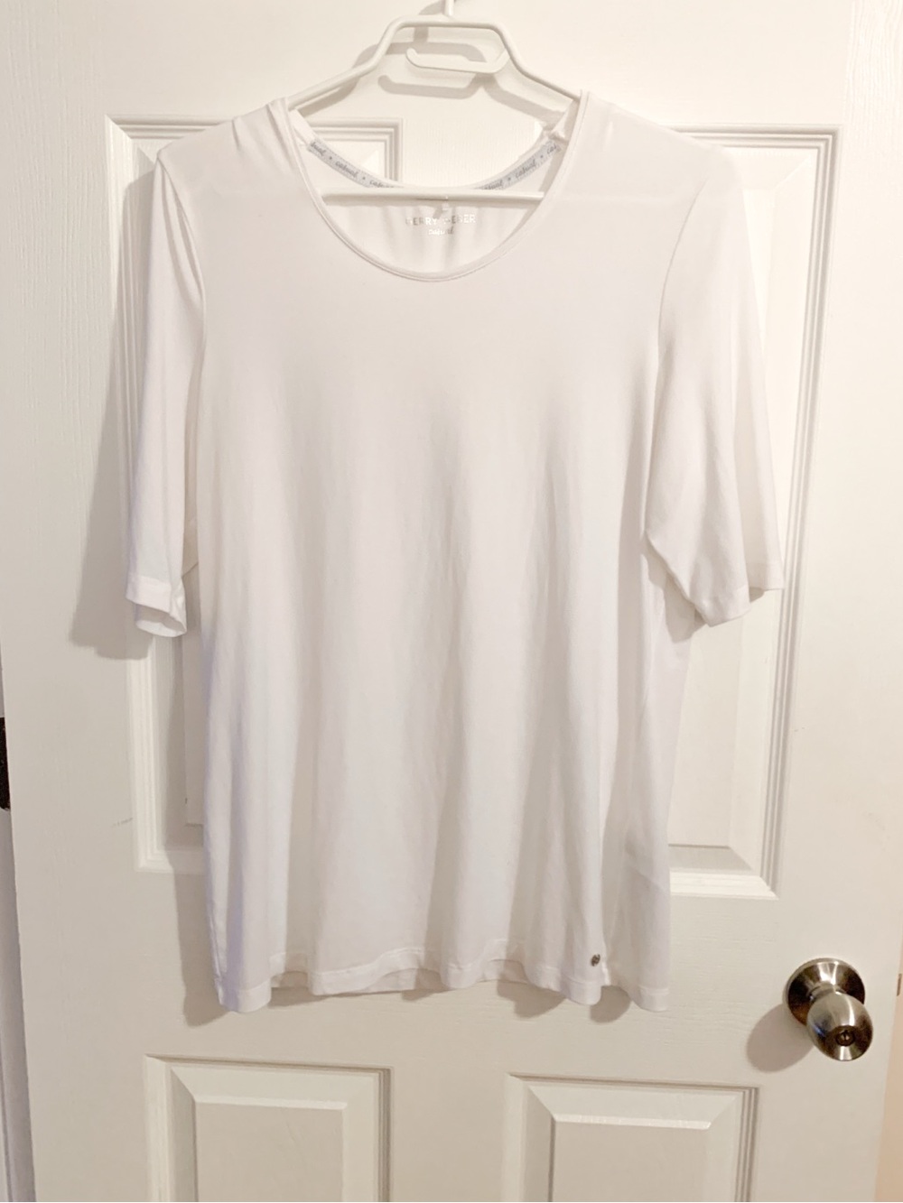 Gerry Weber Casual White Short-Sleeve Crew Neck Tee - size 12